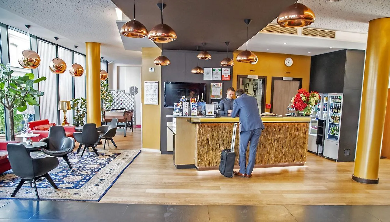 Hotel Hor Europe Paris 4*,