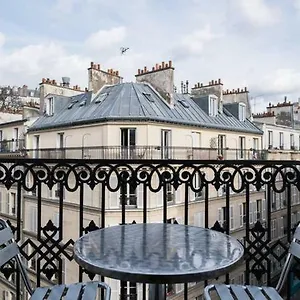 Bonséjour Montmartre Paris